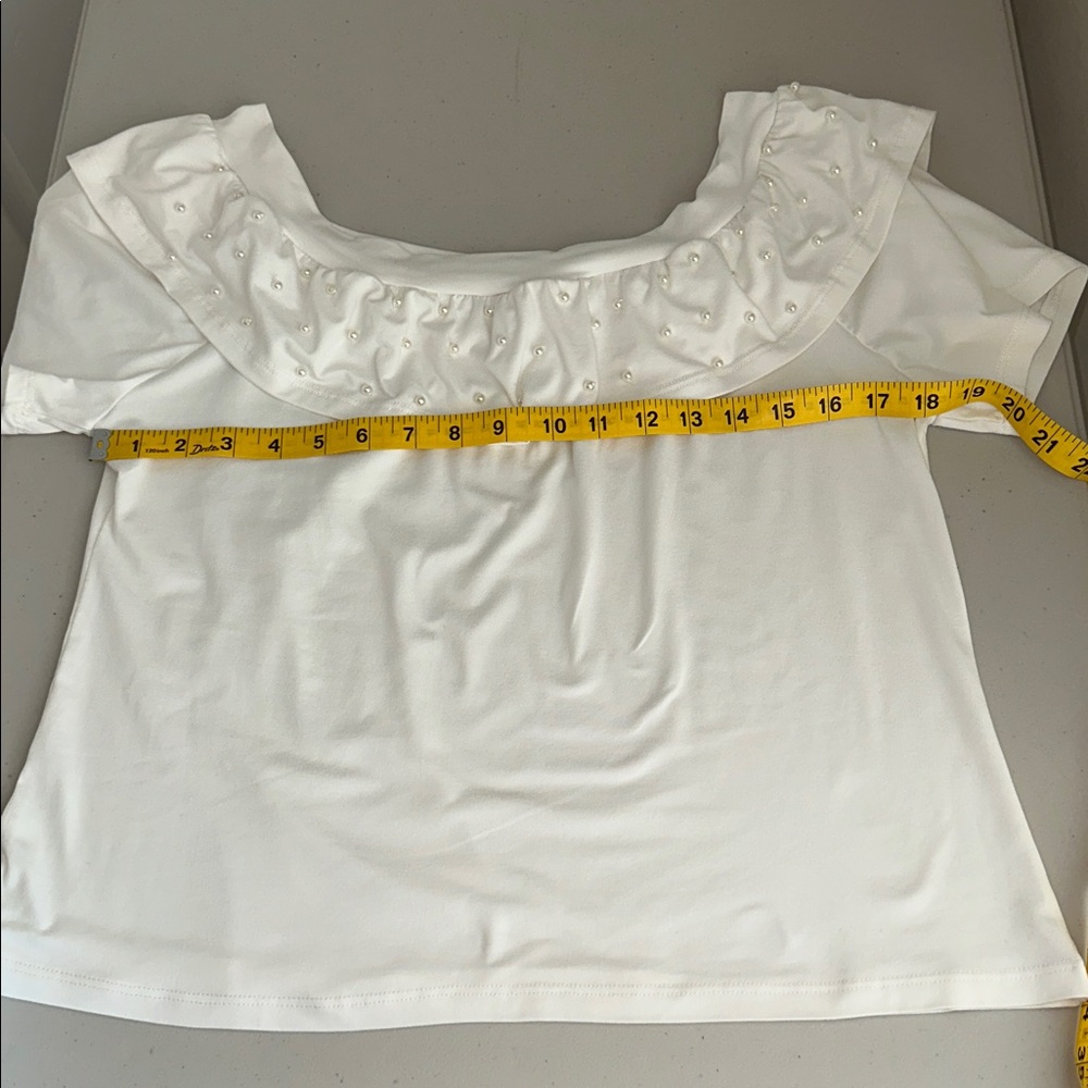 Elegant JULYS & JK  women’s blouse. Size Large - Picture 7 of 12